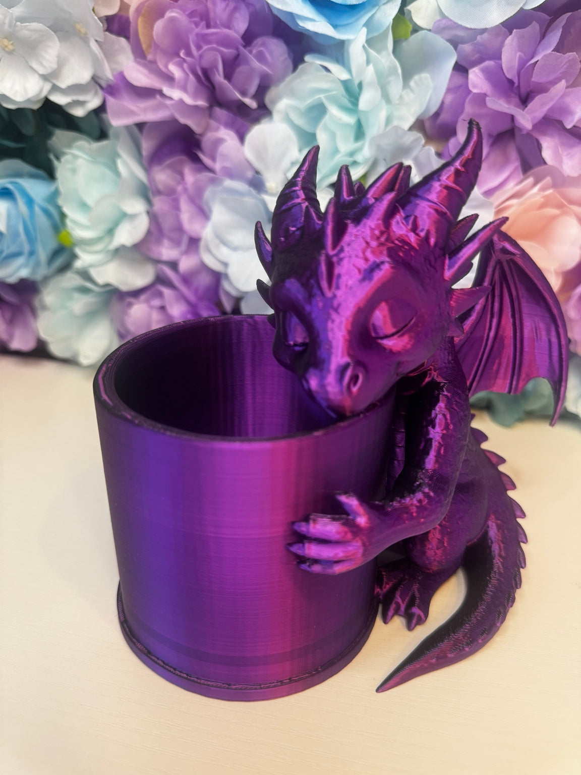 Dragon Hug Pen Pot